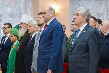 Альберт Юмадилов официально вступил в должность главы Оренбурга